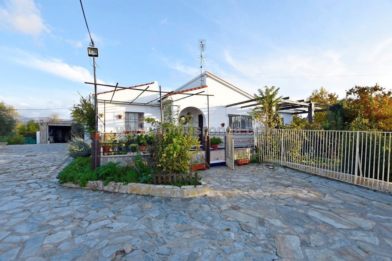 5 slaapkamer Villa te koop in Ronda - € 299.000 (Ref: 8207846)