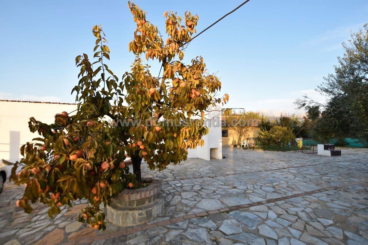 5 slaapkamer Villa te koop in Ronda - € 299.000 (Ref: 8207846)