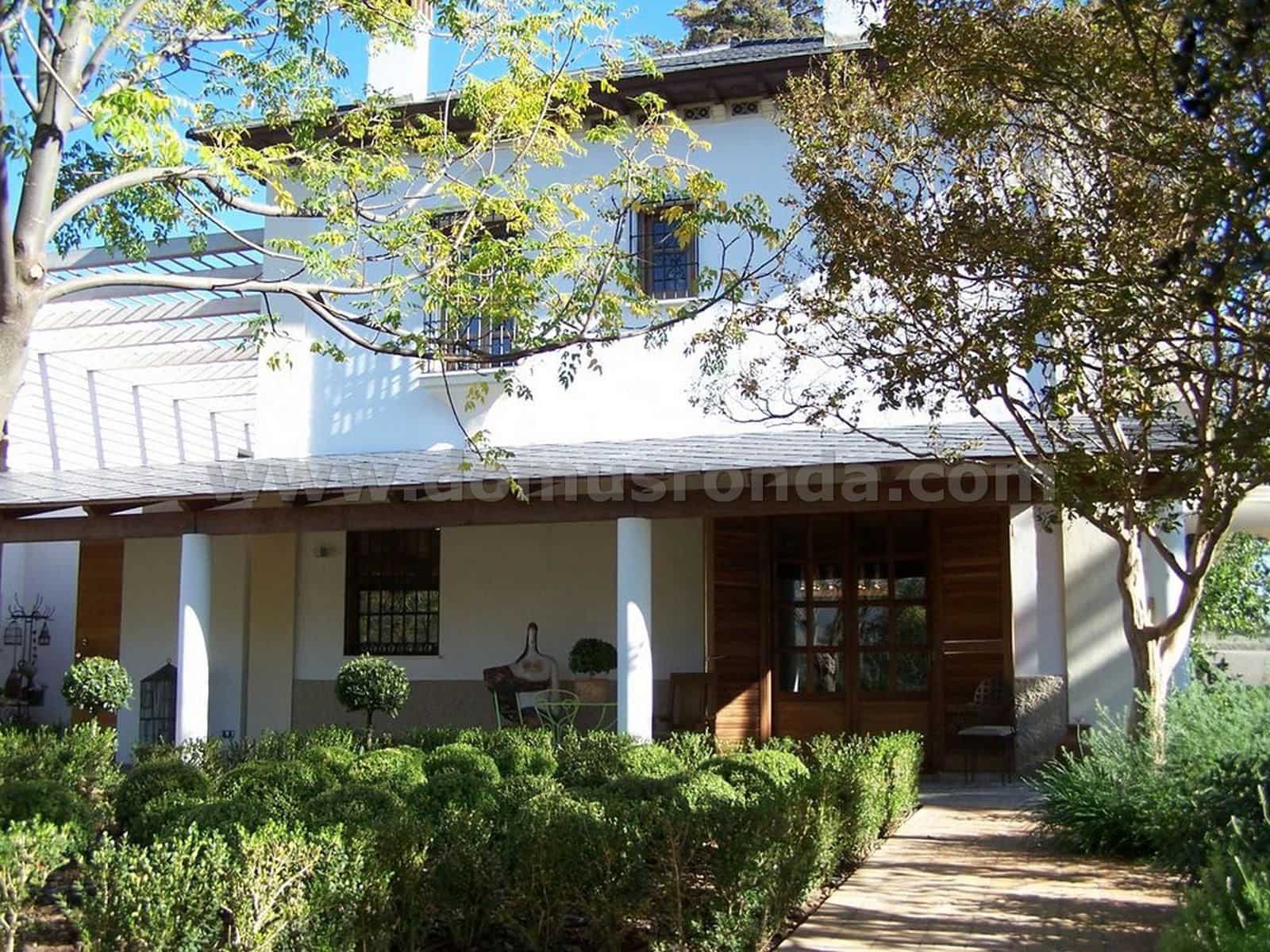 4 soveværelse Villa til salg i Ronda med swimmingpool garage - € 1.500.000 (Ref: 8378327)