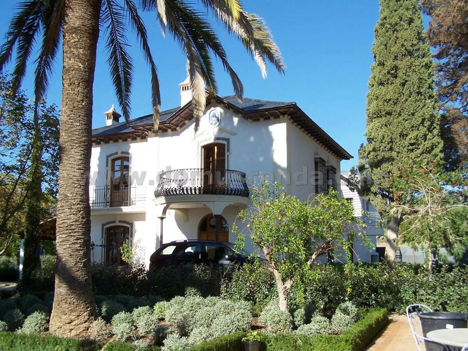 4 soveværelse Villa til salg i Ronda med swimmingpool garage - € 1.500.000 (Ref: 8378327)