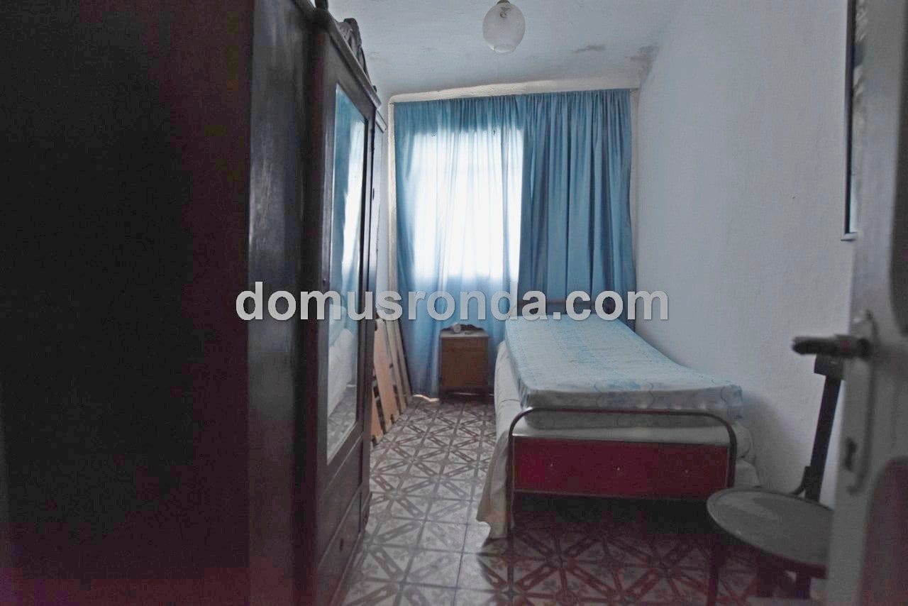 9 soveværelse Restaurant/Bar til salg i Ronda - € 265.000 (Ref: 8479615)