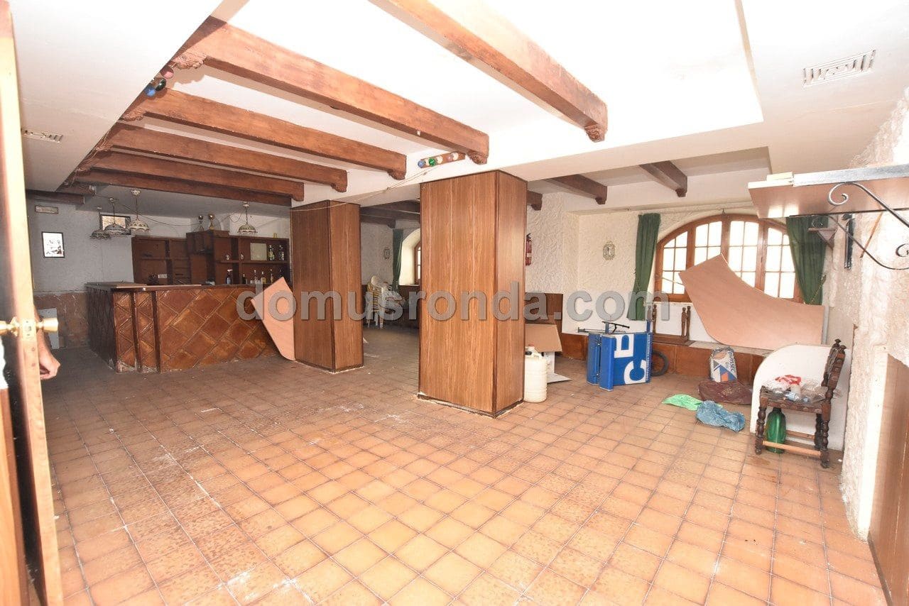 9 soveværelse Restaurant/Bar til salg i Ronda - € 265.000 (Ref: 8479615)