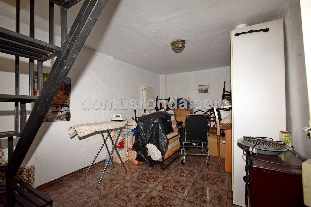 9 soveværelse Restaurant/Bar til salg i Ronda - € 265.000 (Ref: 8479615)