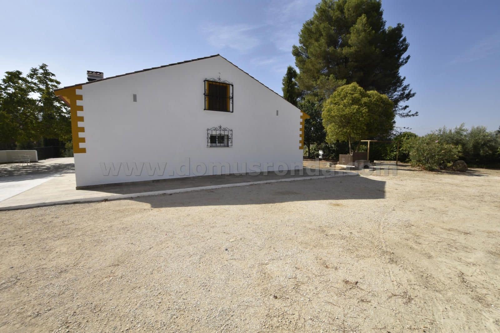 2 soveværelse Villa til salg i Ronda med swimmingpool garage - € 350.000 (Ref: 8494368)