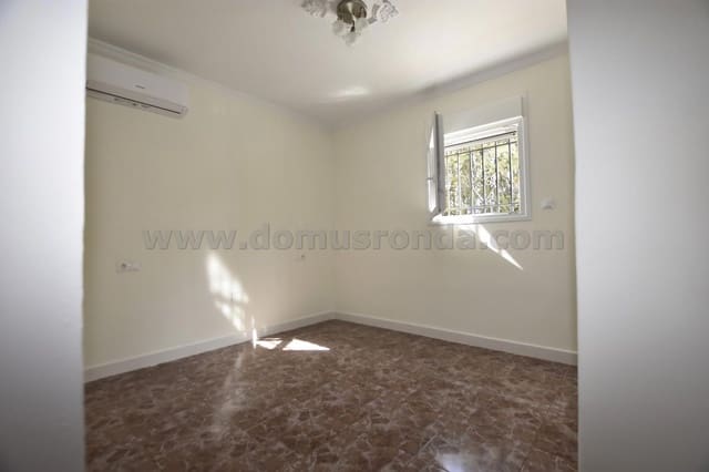 2 soverom Villa til salgs i Ronda med svømmebasseng garasje - € 350 000 (Ref: 8494368)