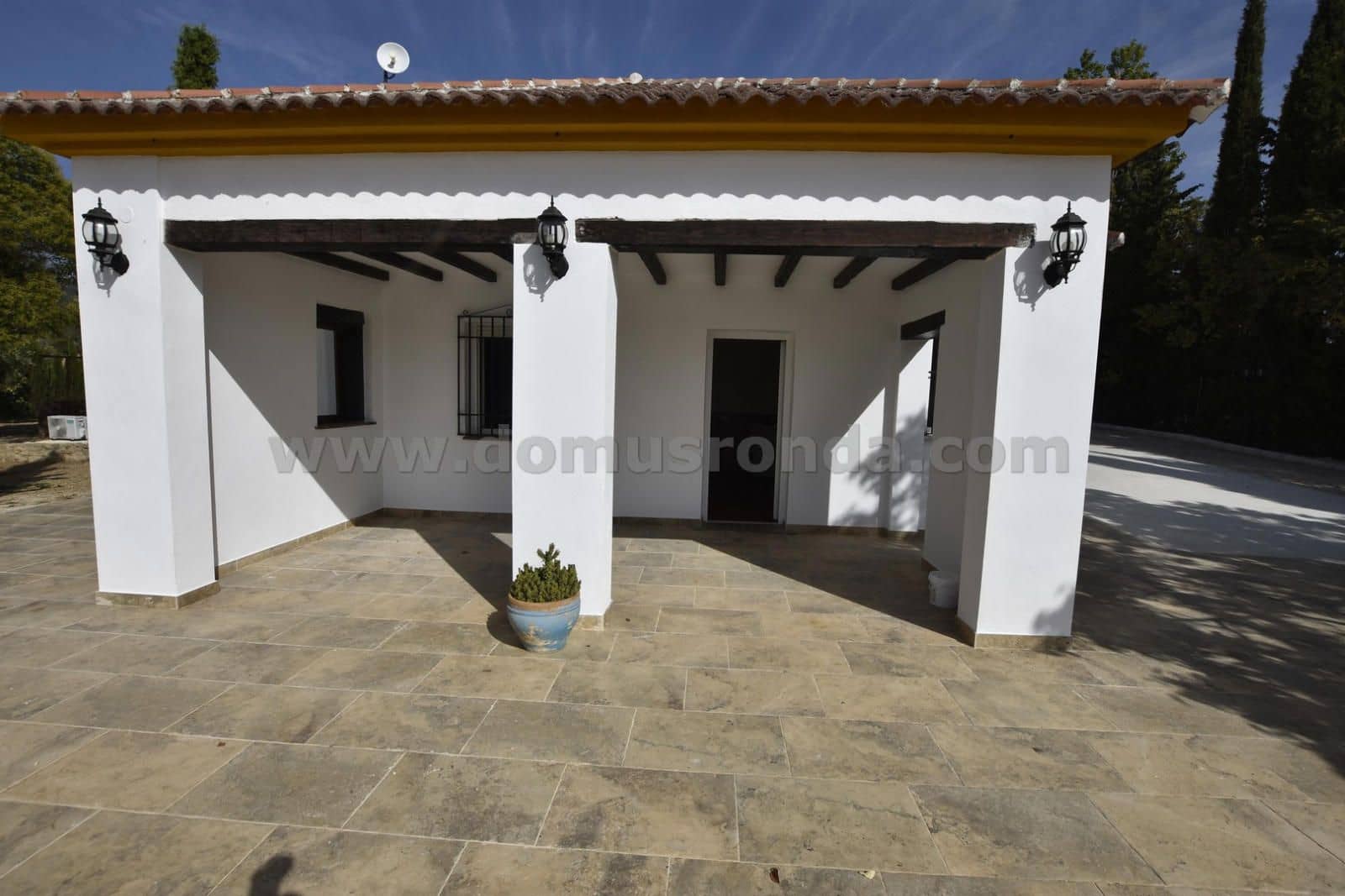 2 soveværelse Villa til salg i Ronda med swimmingpool garage - € 350.000 (Ref: 8494368)