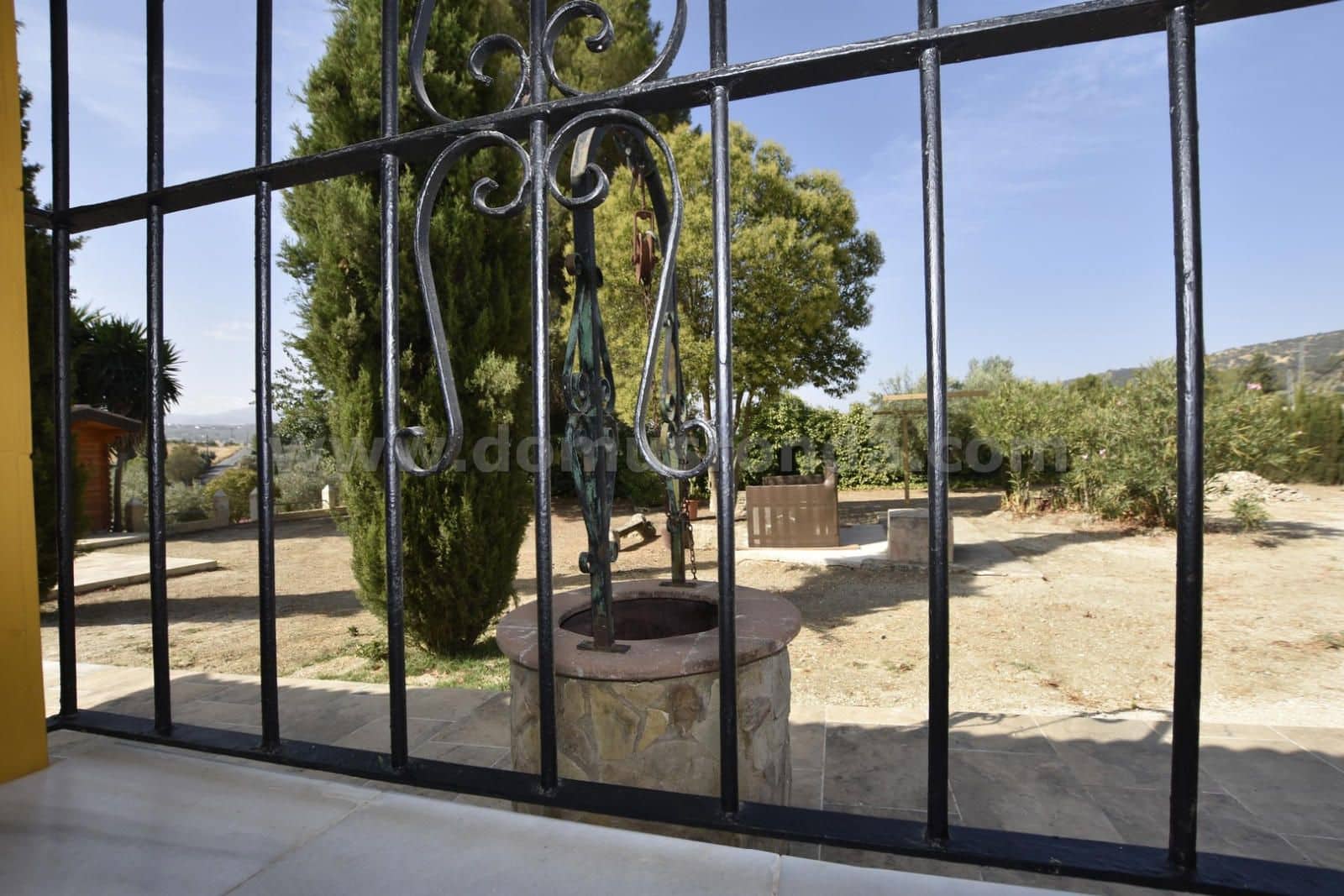 2 soveværelse Villa til salg i Ronda med swimmingpool garage - € 350.000 (Ref: 8494368)