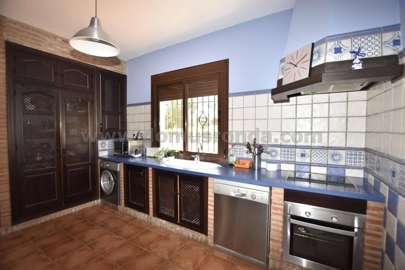 6 soverom Villa til salgs i Arriate med garasje - € 430 000 (Ref: 8515048)