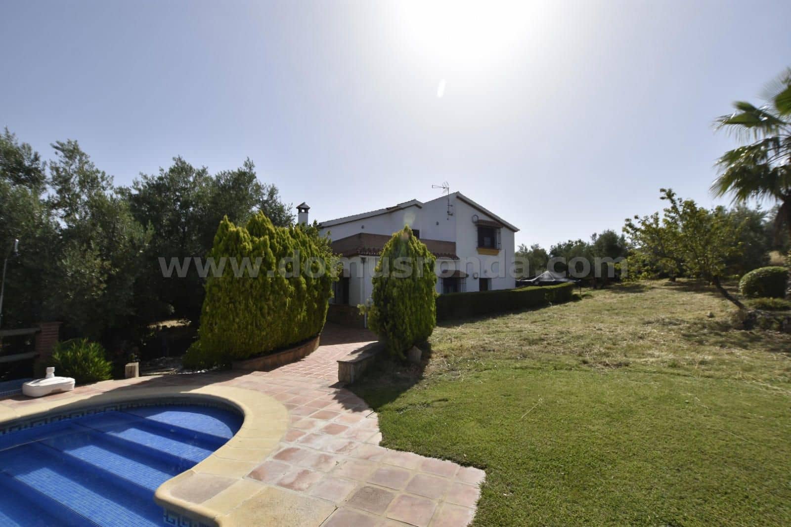 6 soverom Villa til salgs i Arriate med garasje - € 430 000 (Ref: 8515048)