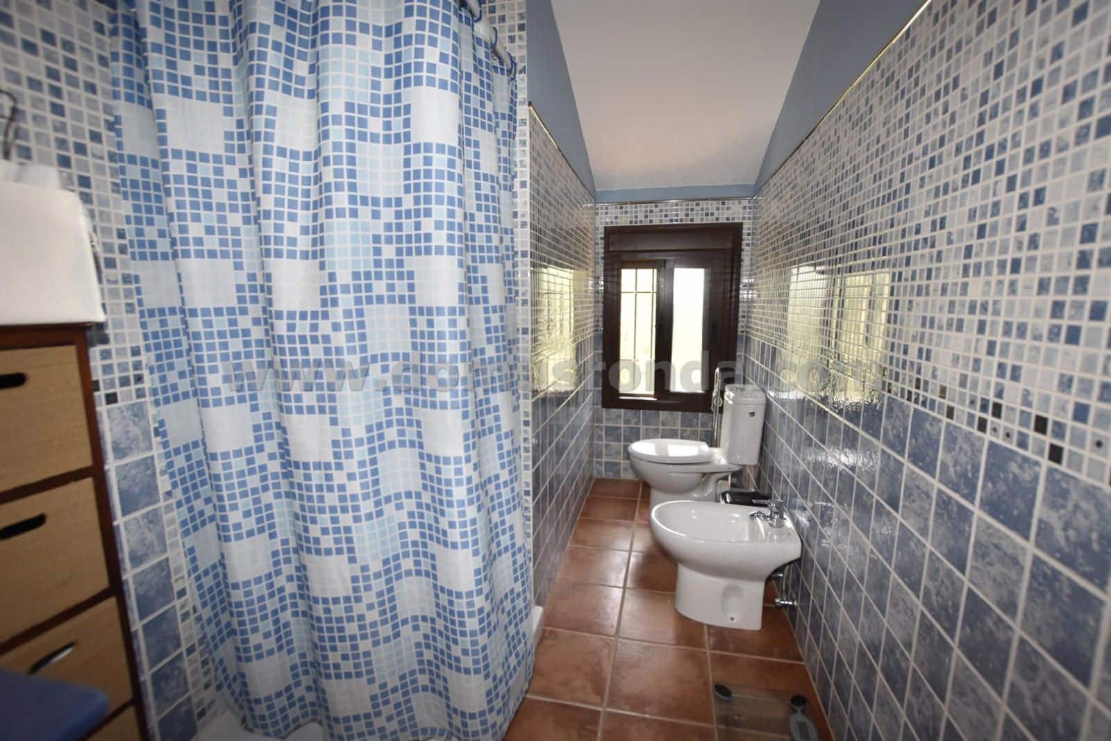 6 soverom Villa til salgs i Arriate med garasje - € 430 000 (Ref: 8515048)