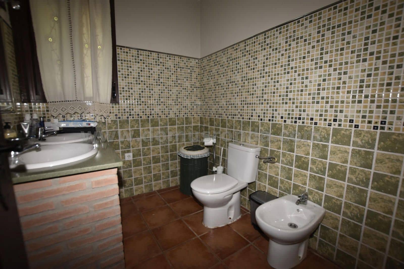 6 soverom Villa til salgs i Arriate med garasje - € 430 000 (Ref: 8515048)