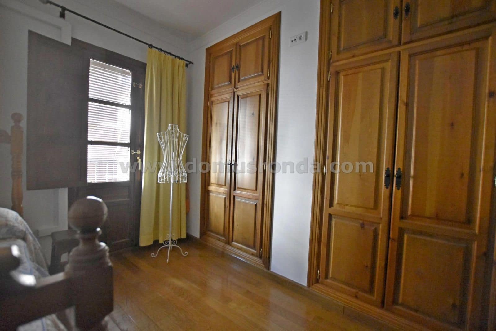 4 bedroom Villa for sale in Ronda - € 375,000 (Ref: 8531235)