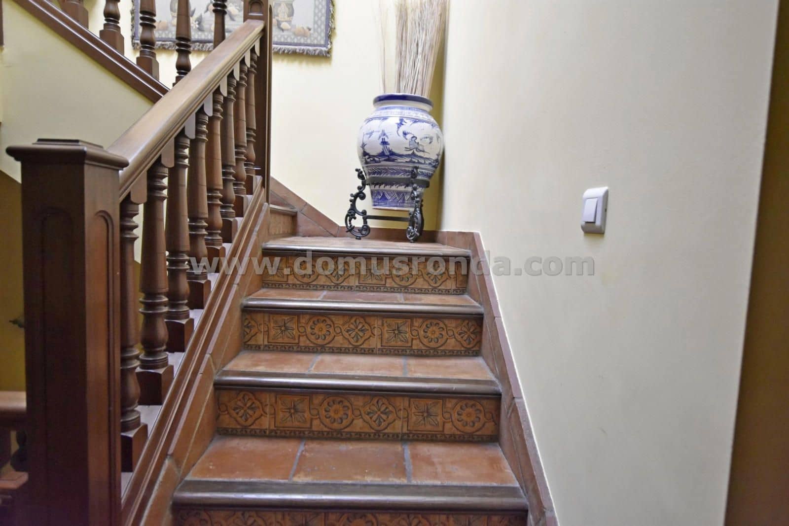 4 bedroom Villa for sale in Ronda - € 375,000 (Ref: 8531235)