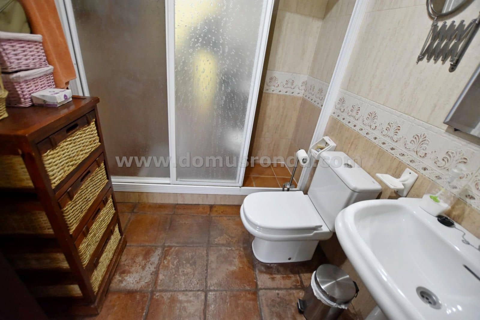 4 bedroom Villa for sale in Ronda - € 375,000 (Ref: 8531235)