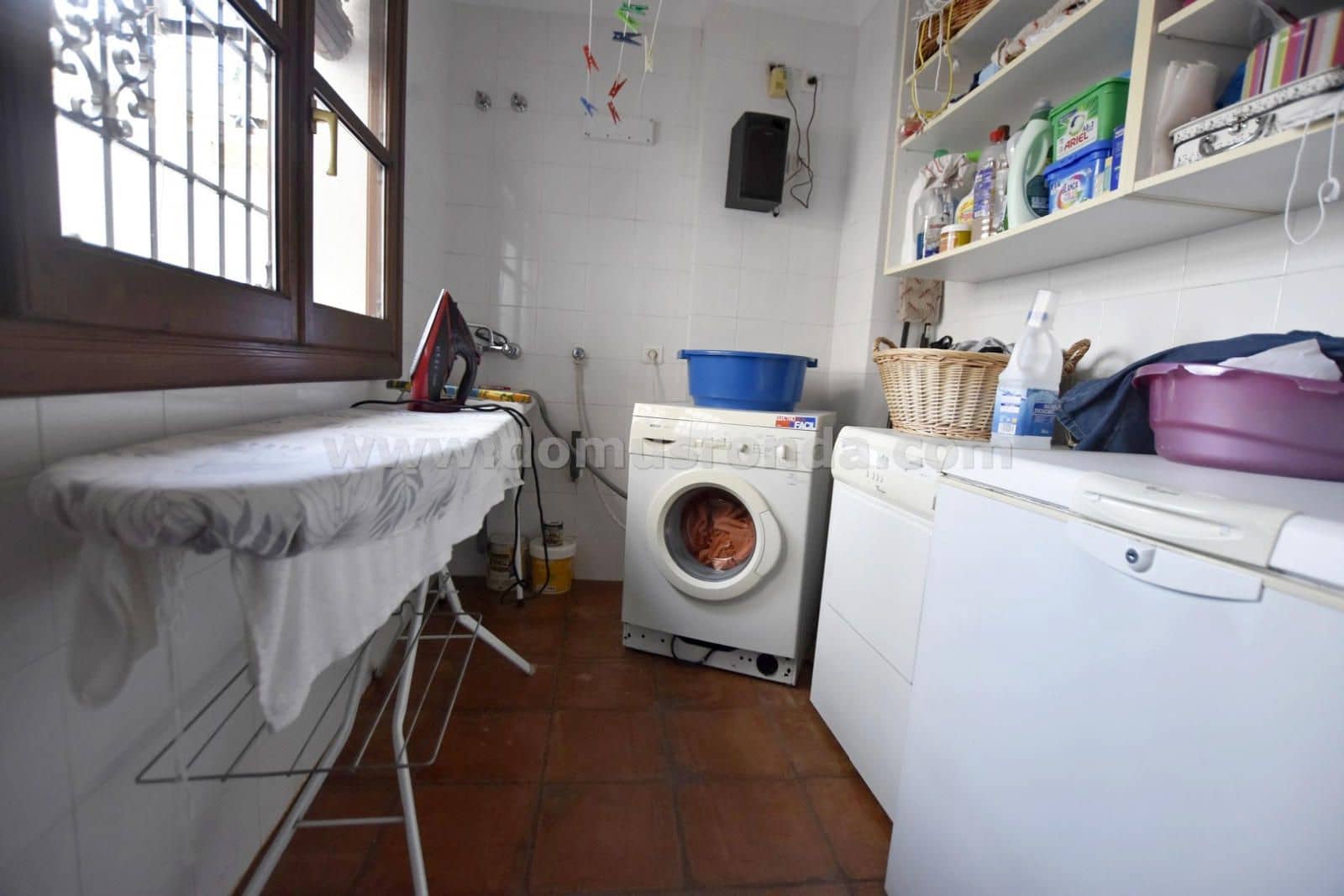 4 bedroom Villa for sale in Ronda - € 375,000 (Ref: 8531235)