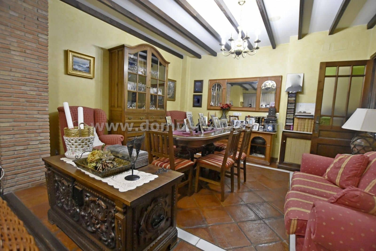 4 bedroom Villa for sale in Ronda - € 375,000 (Ref: 8531235)