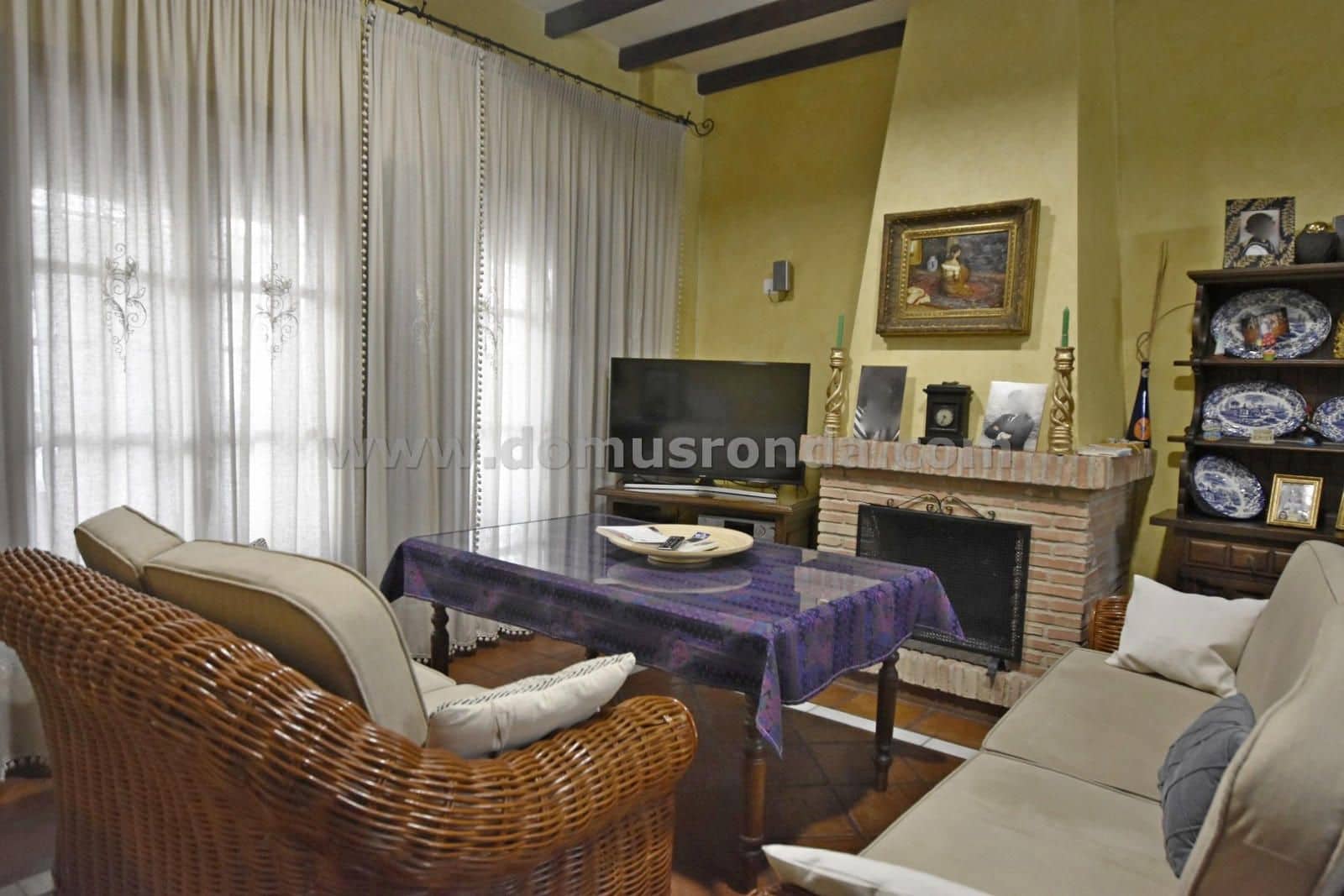 4 bedroom Villa for sale in Ronda - € 375,000 (Ref: 8531235)