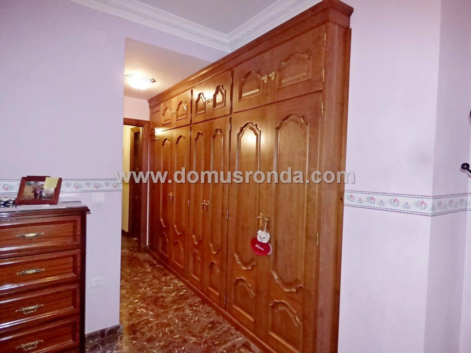 3 soveværelse Lejlighed til salg i Ronda - € 270.000 (Ref: 8647243)