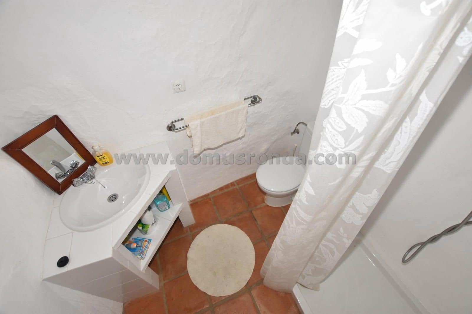 Chalet de 2 habitaciones en Montejaque en venta - 91.000 € (Ref: 8654166)