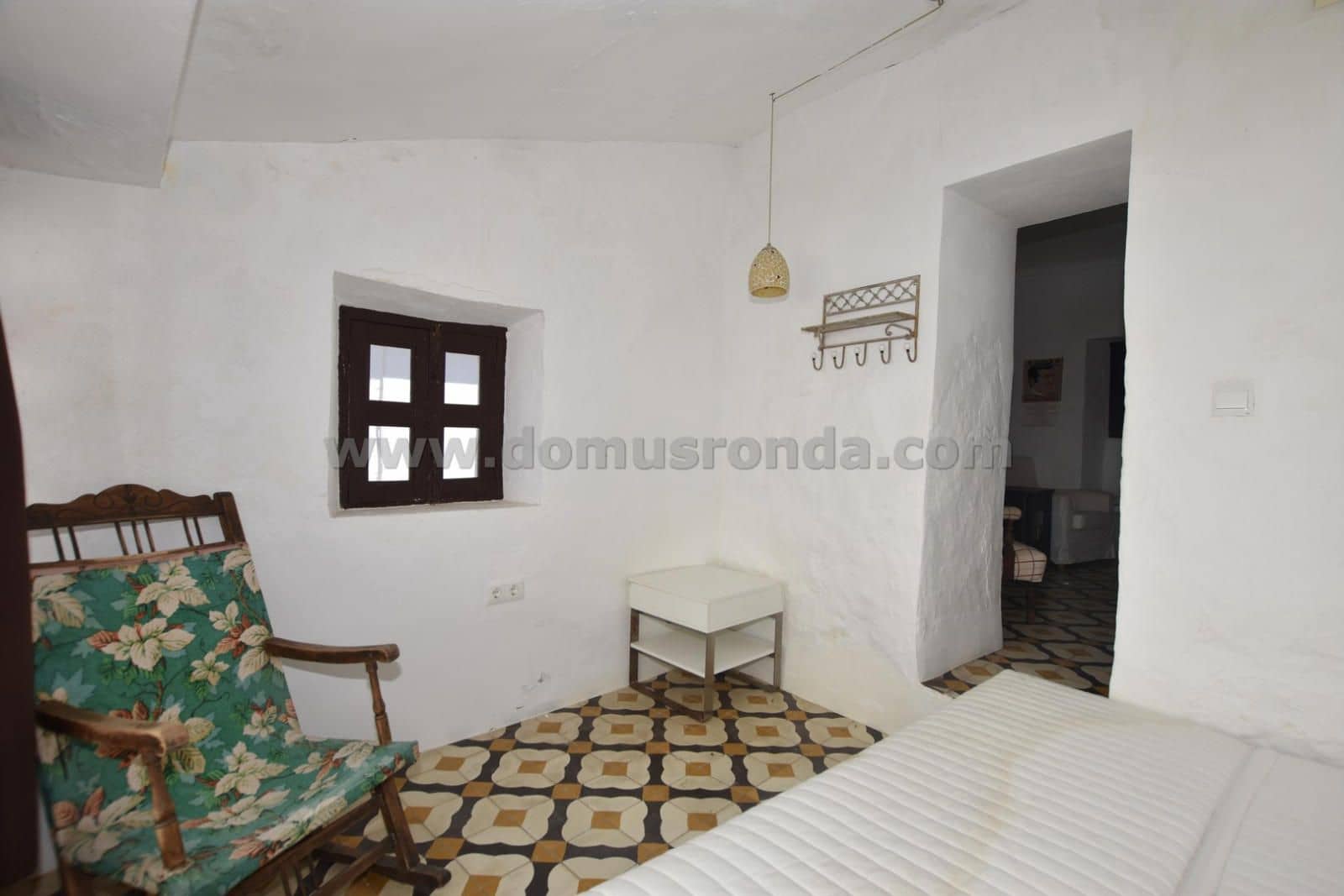 Chalet de 2 habitaciones en Montejaque en venta - 91.000 € (Ref: 8654166)