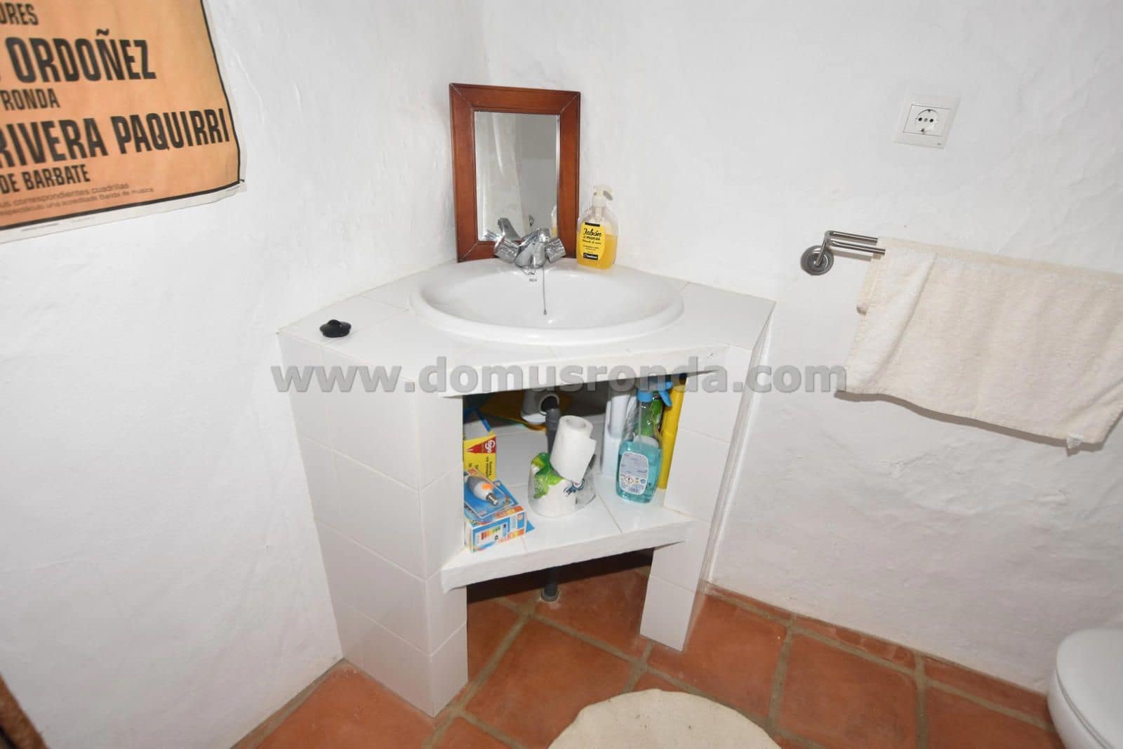 Chalet de 2 habitaciones en Montejaque en venta - 91.000 € (Ref: 8654166)