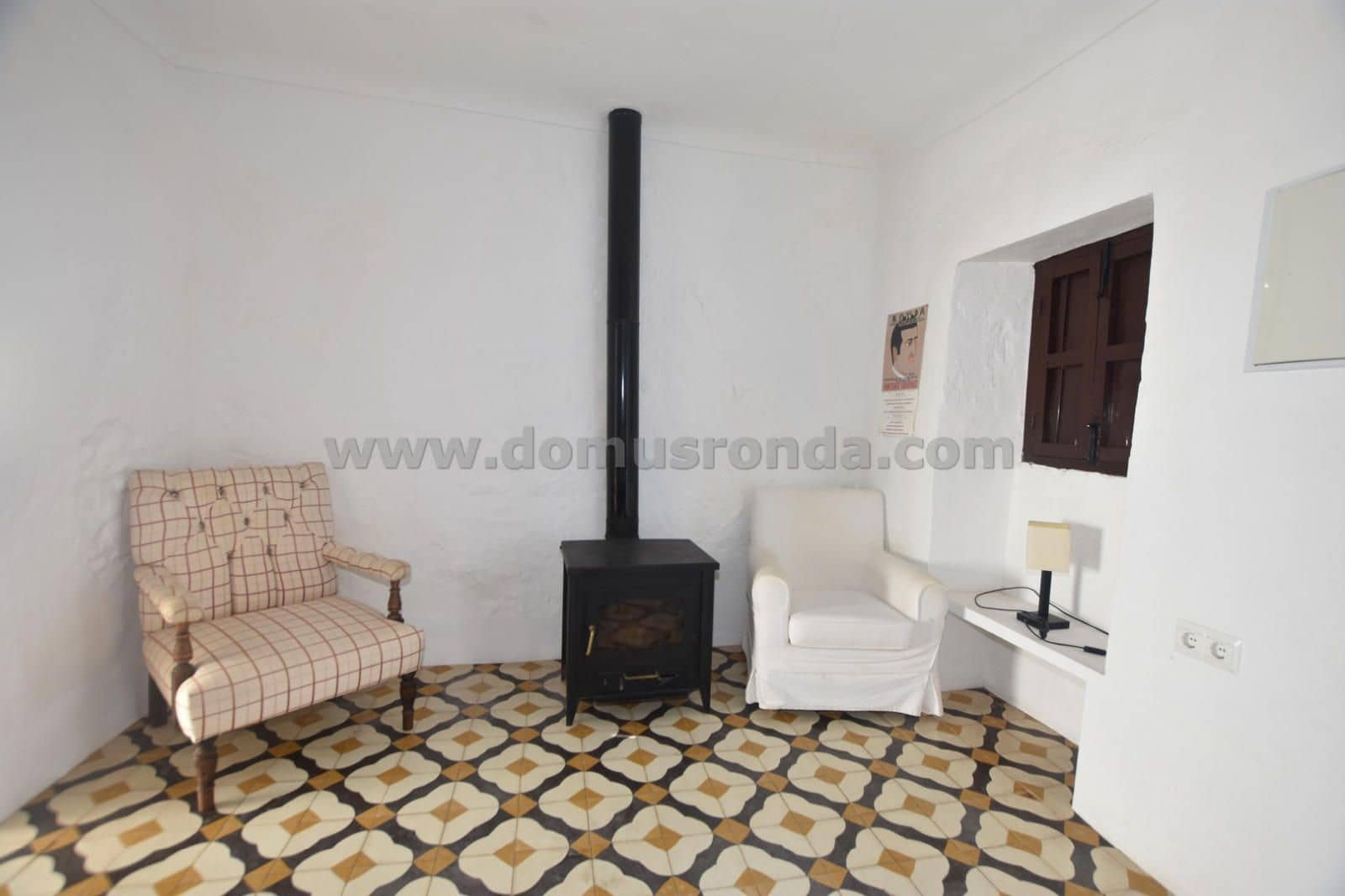 Chalet de 2 habitaciones en Montejaque en venta - 91.000 € (Ref: 8654166)