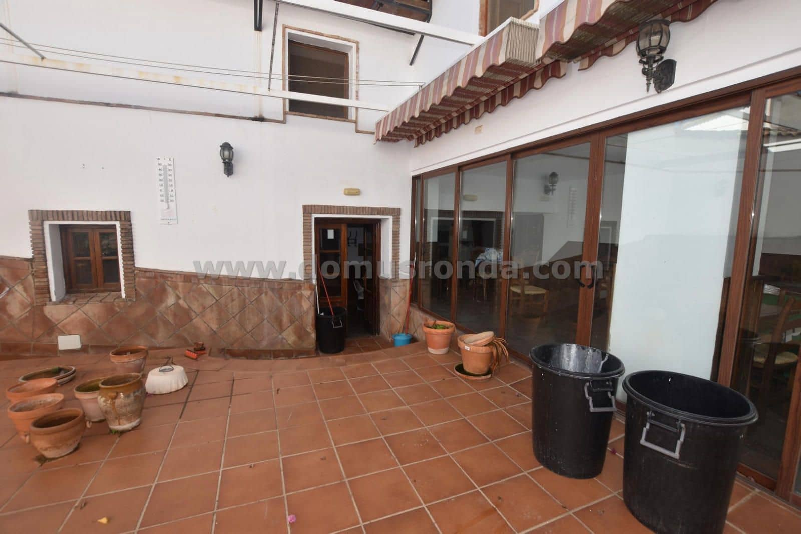 Erhverv til salg i Montejaque - € 210.000 (Ref: 8655499)