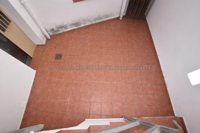 4 soveværelse Villa til salg i Benaoján - € 72.000 (Ref: 8657679)