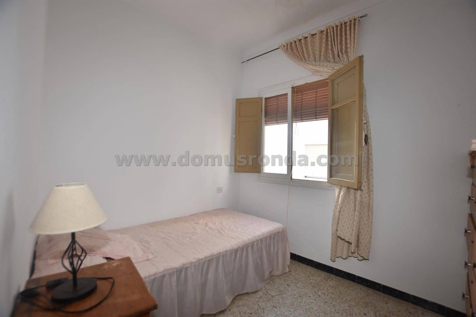 4 soveværelse Villa til salg i Benaojan - € 72.000 (Ref: 8657679)