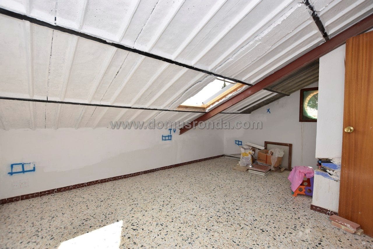 5 chambre Villa/Maison à vendre à Ronda avec piscine garage - 385 000 € (Ref: 8697240)