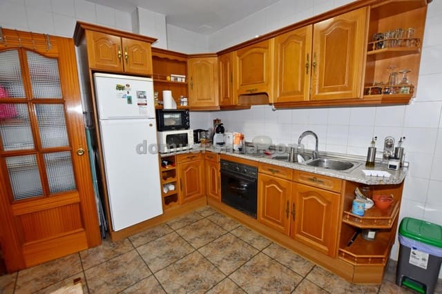 1 makuuhuone Kattohuoneisto myytävänä paikassa Ronda - 110 000 € (Ref: 8723361)