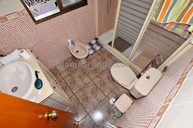 1 makuuhuone Kattohuoneisto myytävänä paikassa Ronda - 110 000 € (Ref: 8723361)