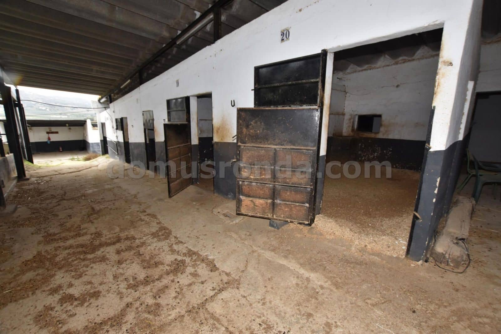 Finca/Casa Rural de 10 habitaciones en Ronda en venta con piscina - 750.000 € (Ref: 8754787)