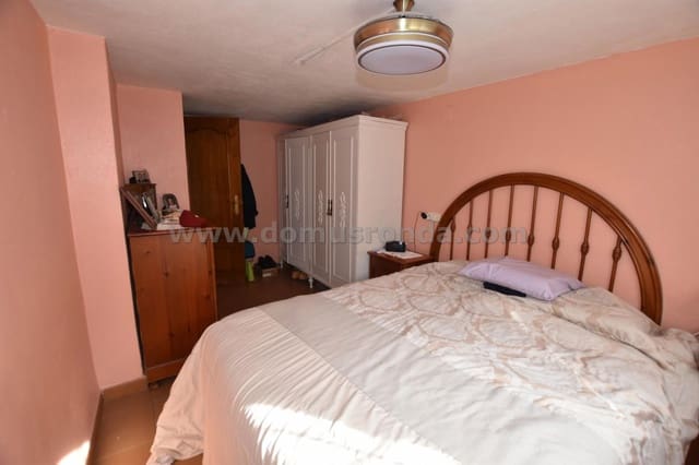 3 soveværelse Villa til salg i Ronda med swimmingpool garage - € 315.000 (Ref: 8768936)