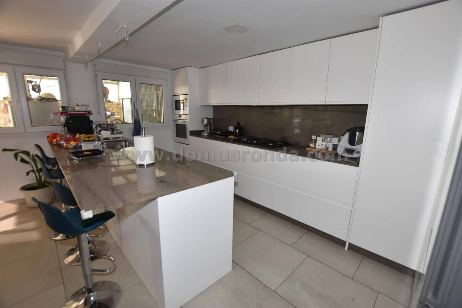 3 soveværelse Villa til salg i Ronda med swimmingpool garage - € 315.000 (Ref: 8768936)