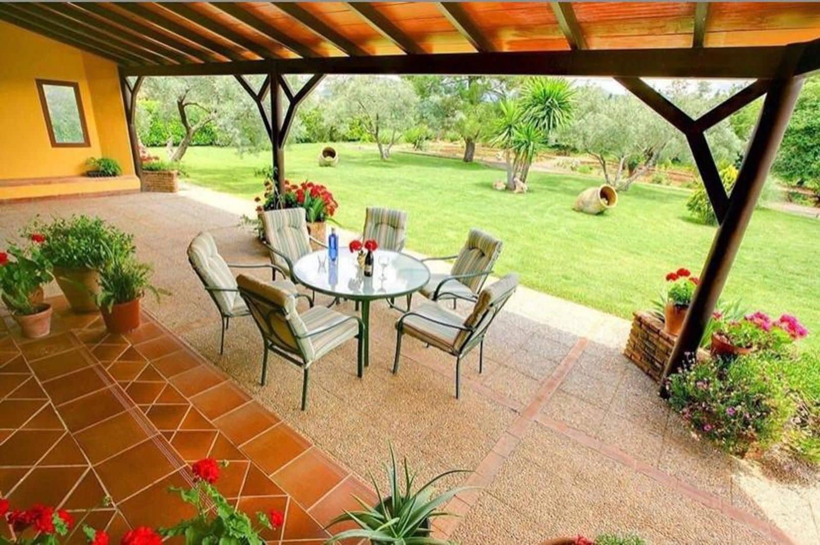 3 soveværelse Villa til salg i Arriate med swimmingpool garage - € 498.000 (Ref: 8769607)