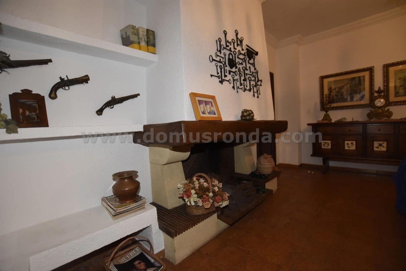 6 soveværelse Villa til salg i Arriate med swimmingpool garage - € 780.000 (Ref: 8769797)