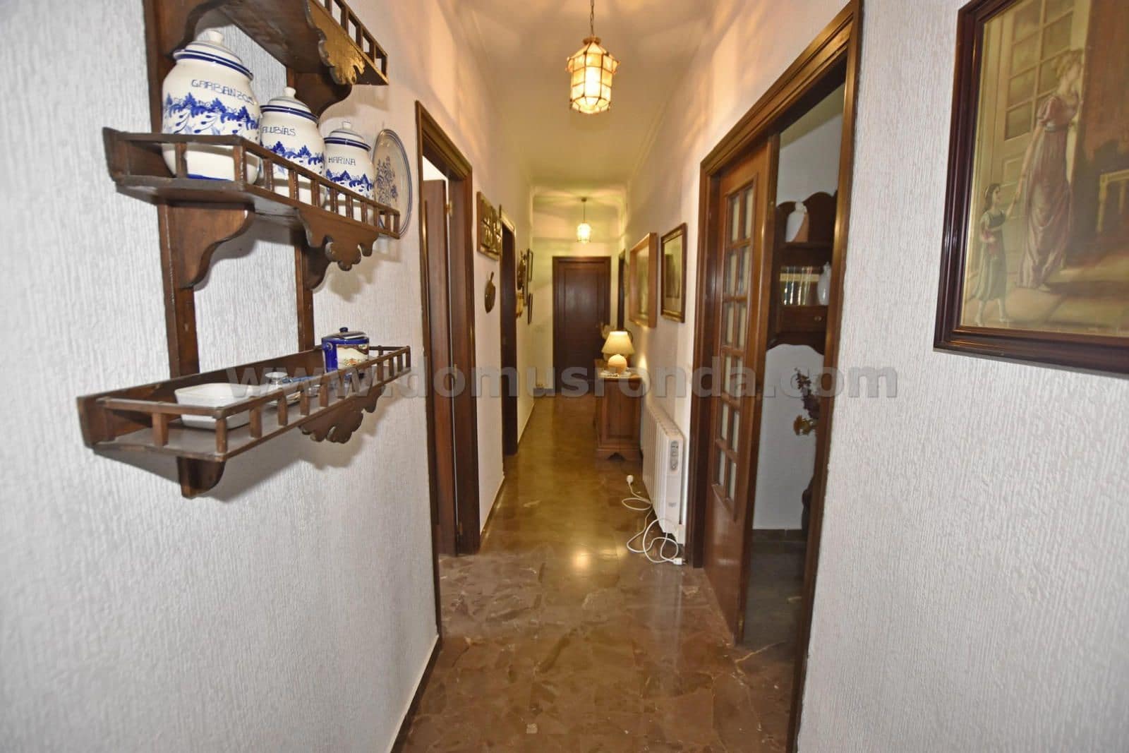 6 soveværelse Villa til salg i Arriate med swimmingpool garage - € 780.000 (Ref: 8769797)