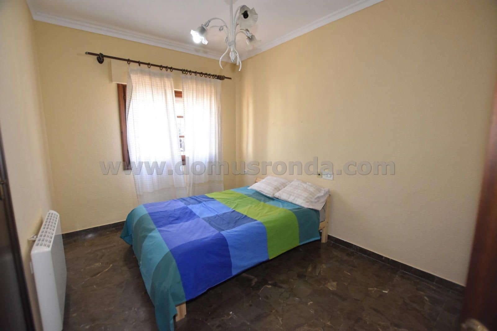 6 soveværelse Villa til salg i Arriate med swimmingpool garage - € 780.000 (Ref: 8769797)