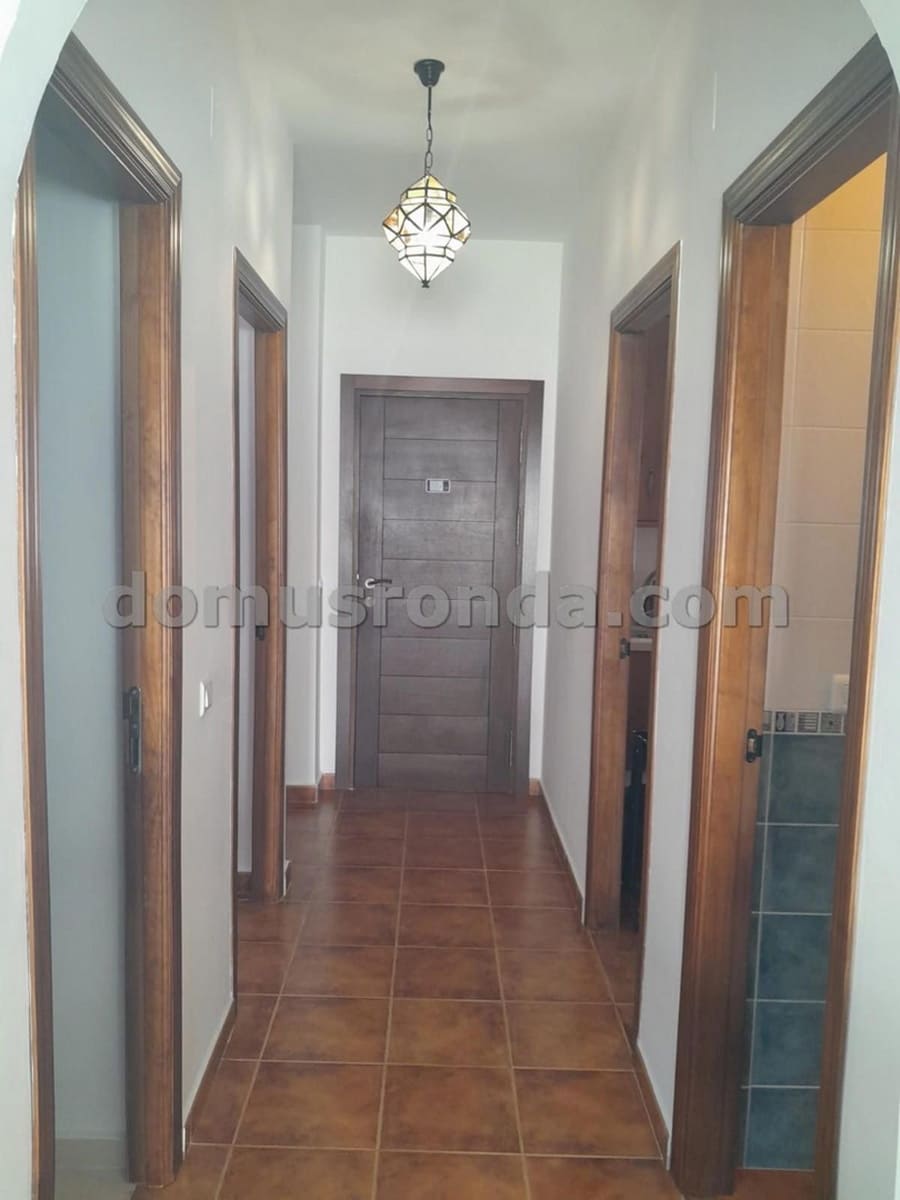 4 soveværelse Byhus til salg i Montejaque med swimmingpool - € 195.000 (Ref: 8829698)