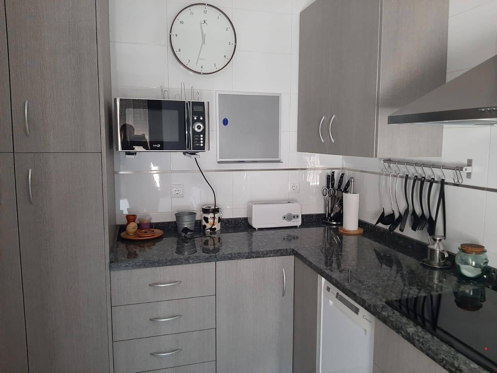 3 soveværelse Villa til salg i Montejaque med swimmingpool garage - € 172.000 (Ref: 8837803)