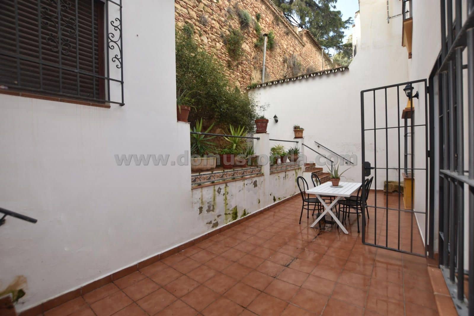 4 slaapkamer Villa te koop in Ronda met garage - € 415.000 (Ref: 8865728)