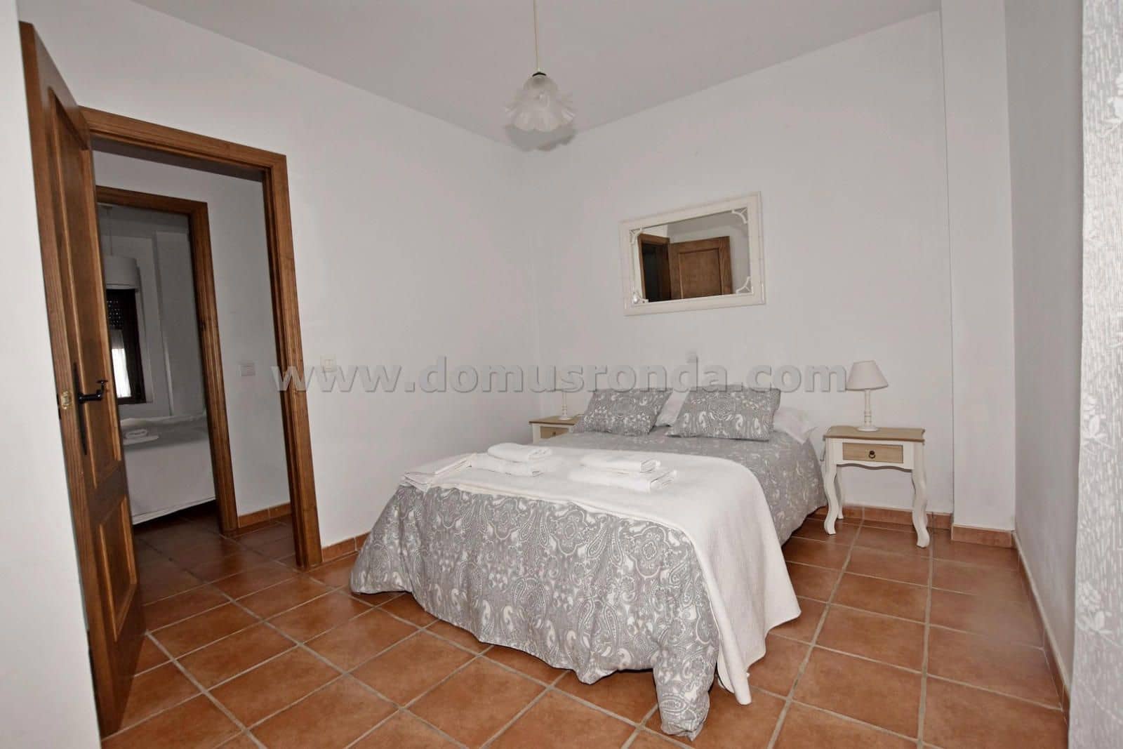 4 slaapkamer Villa te koop in Ronda met garage - € 415.000 (Ref: 8865728)