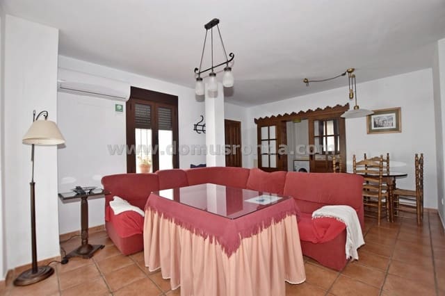 4 soverom Villa til salgs i Ronda med garasje - € 415 000 (Ref: 8865728)