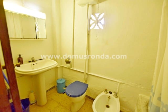 3 soverom Villa til salgs i Ronda med svømmebasseng garasje - € 260 000 (Ref: 8906992)