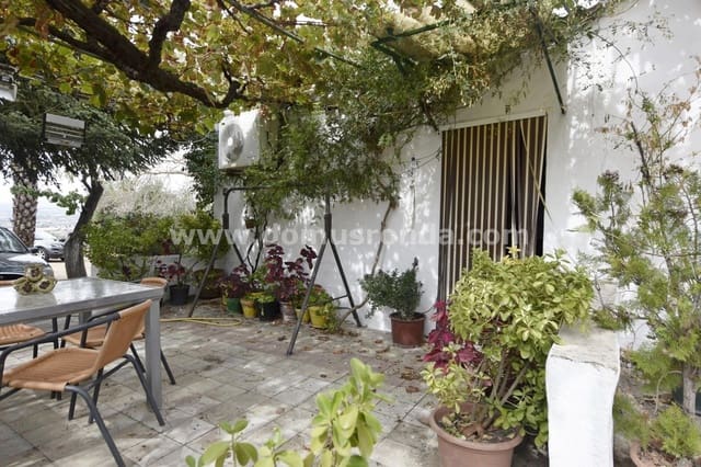 3 soverom Villa til salgs i Ronda med svømmebasseng garasje - € 260 000 (Ref: 8906992)