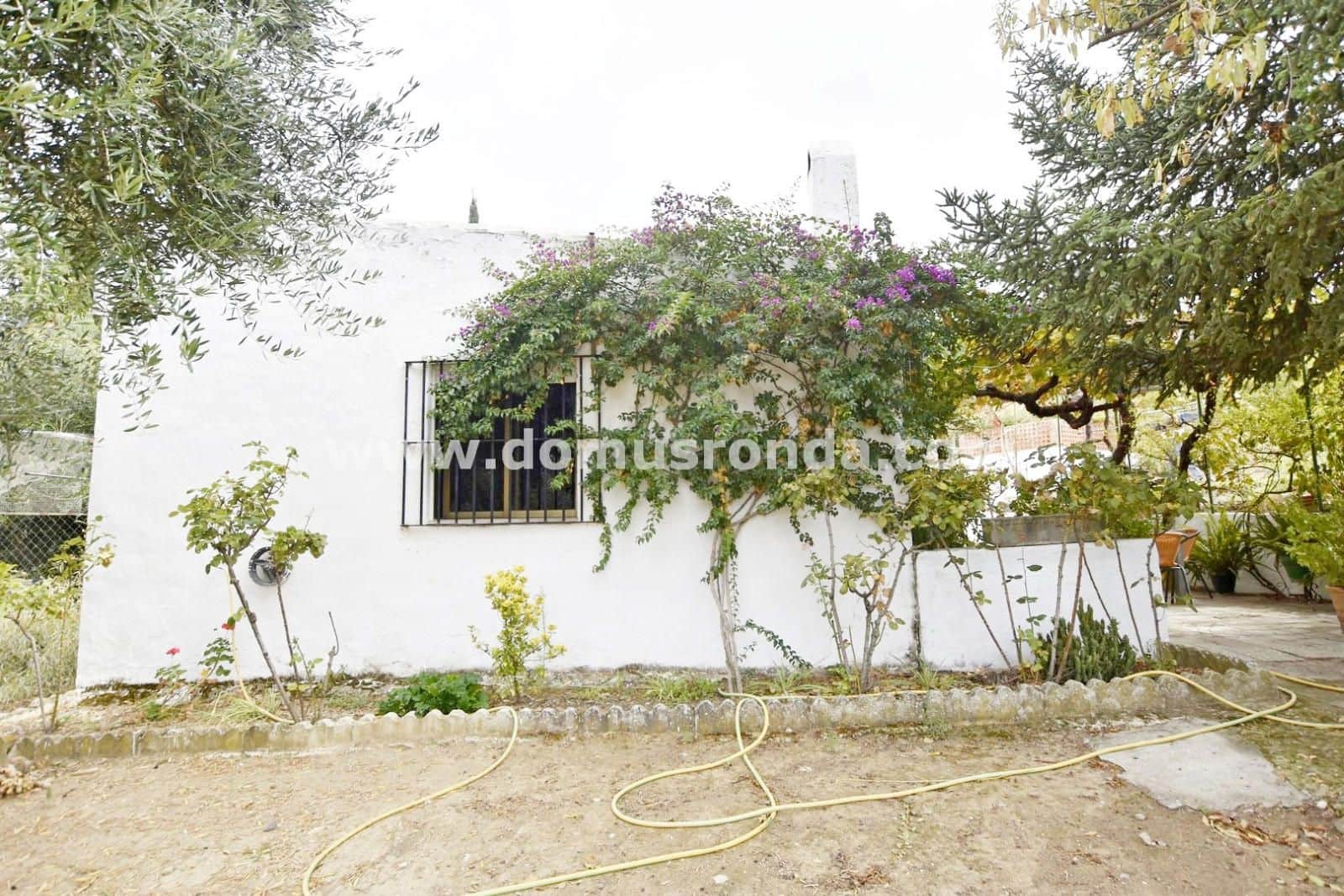 3 slaapkamer Villa te koop in Ronda met zwembad garage - € 260.000 (Ref: 8906992)