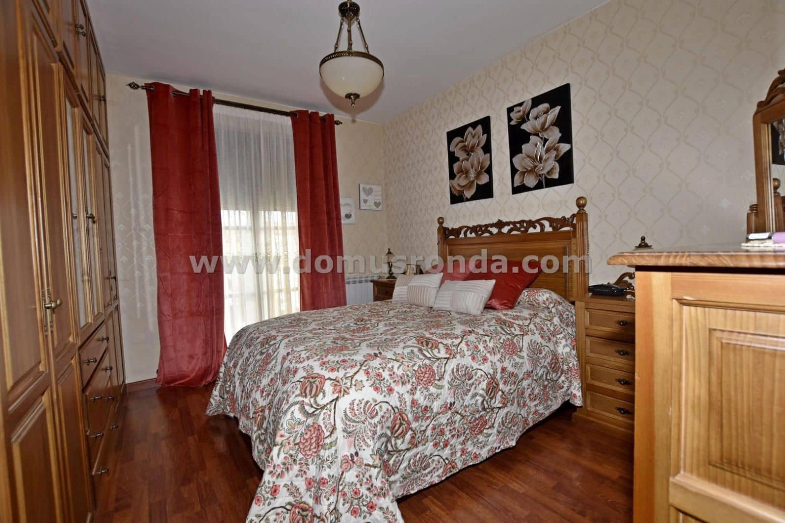 4 soverom Hus til salgs i Ronda med svømmebasseng garasje - € 250 000 (Ref: 8983316)