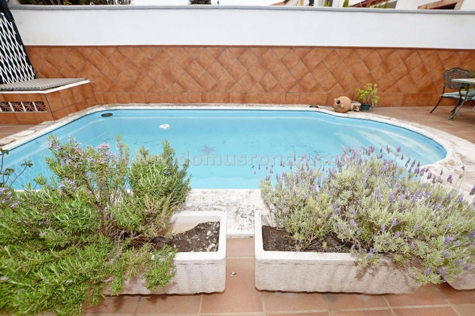 4 soverom Hus til salgs i Ronda med svømmebasseng garasje - € 250 000 (Ref: 8983316)