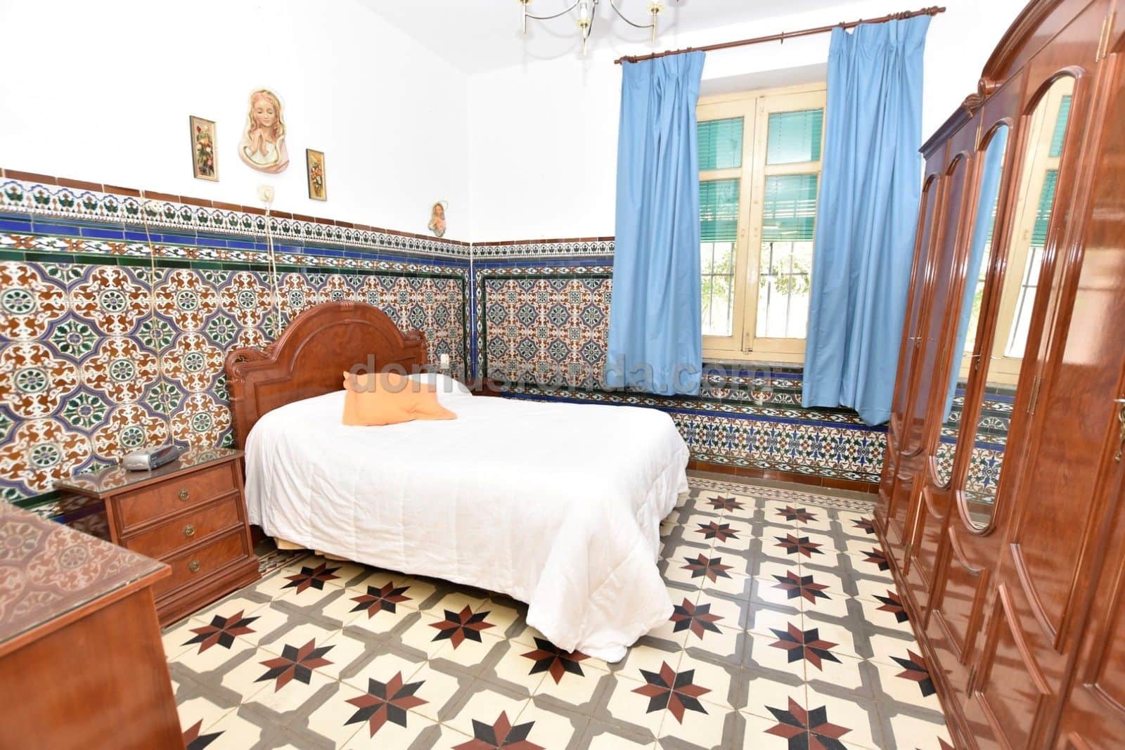 4 soveværelse Villa til salg i Ronda - € 590.000 (Ref: 8987710)